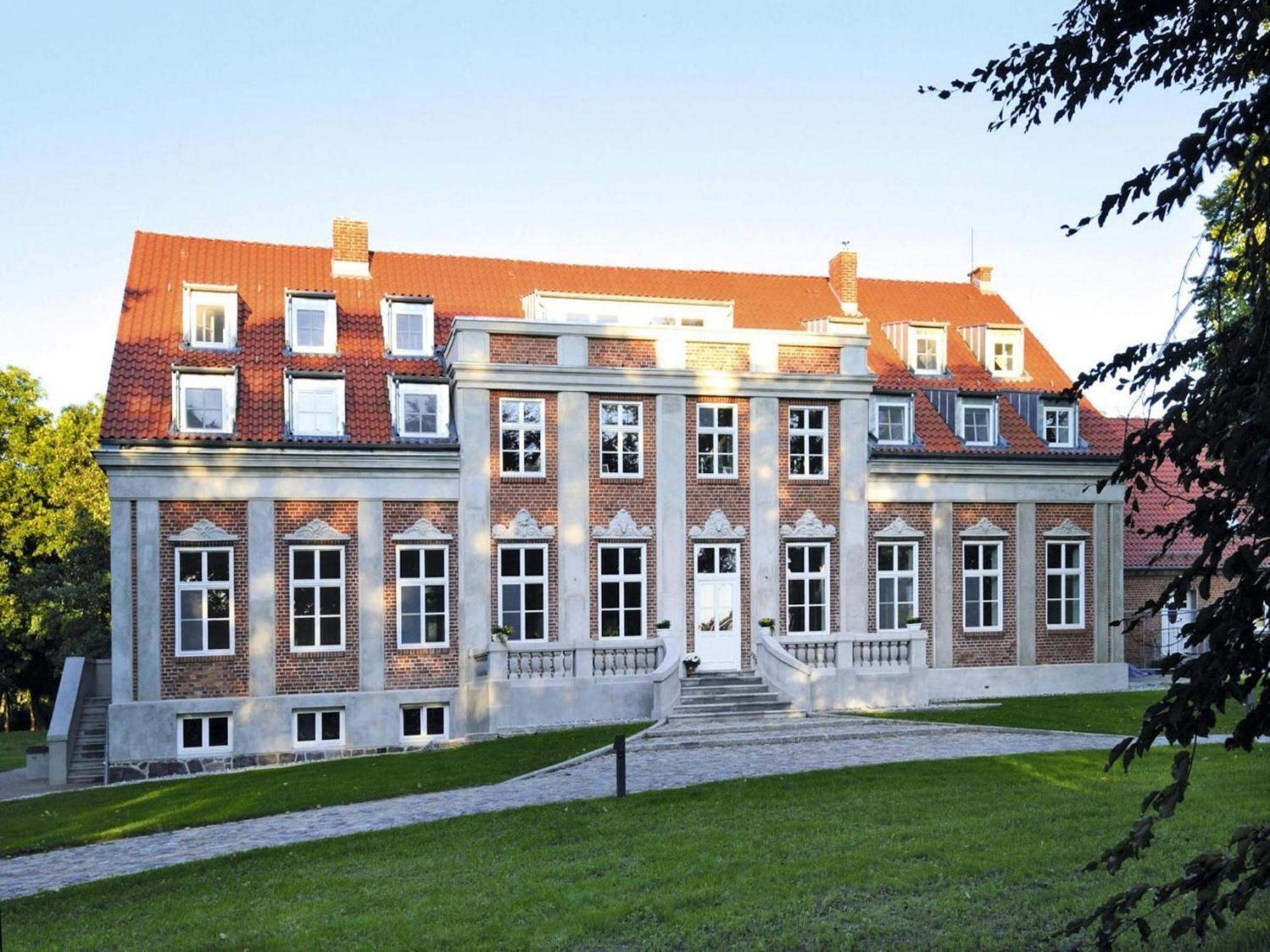 Gutshaus Zicker In Garz Villa Garz  Exterior photo